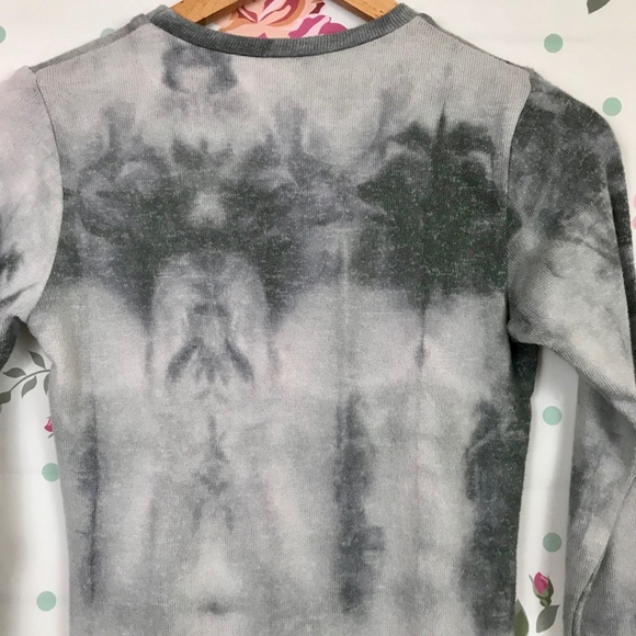 American Eagle | Soft & Sexy Plush Long Sleeve Top - Picture 5 of 5